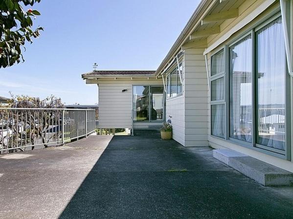Golders Heights - Taupo Holiday Home Exterior foto